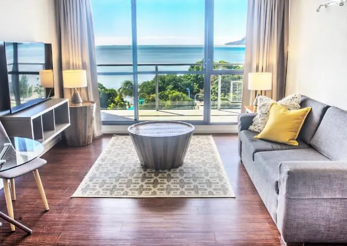 Cairns PlazaAirport Hotel